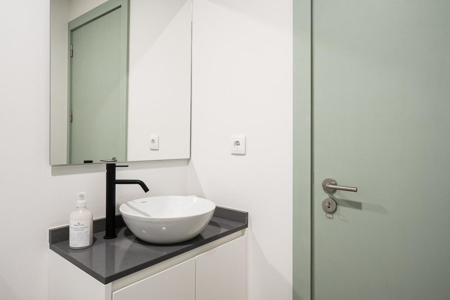 Guestready - A Modern Stay In Downtown Porto Eksteriør bilde
